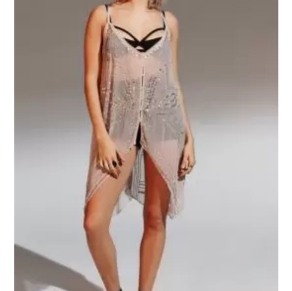 Kimchi Blue Sheet Top size L - Picture 2 of 8